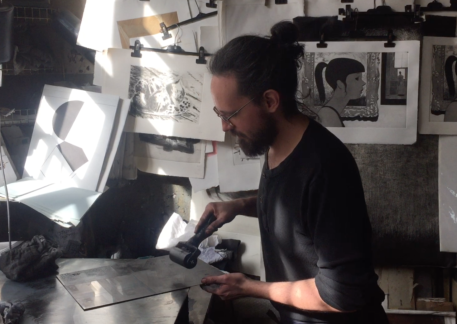Video - Impression de la gravure de Pascal Rabat par Mathieu Perramant  l'atelier Moret